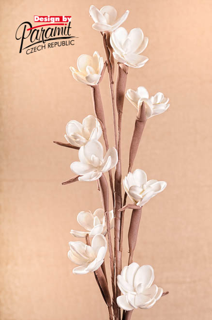 Kvet dekor.biela95cm 3-84W