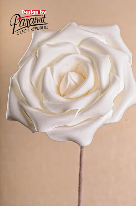 Kvet dekor.biela.65cm3-174W